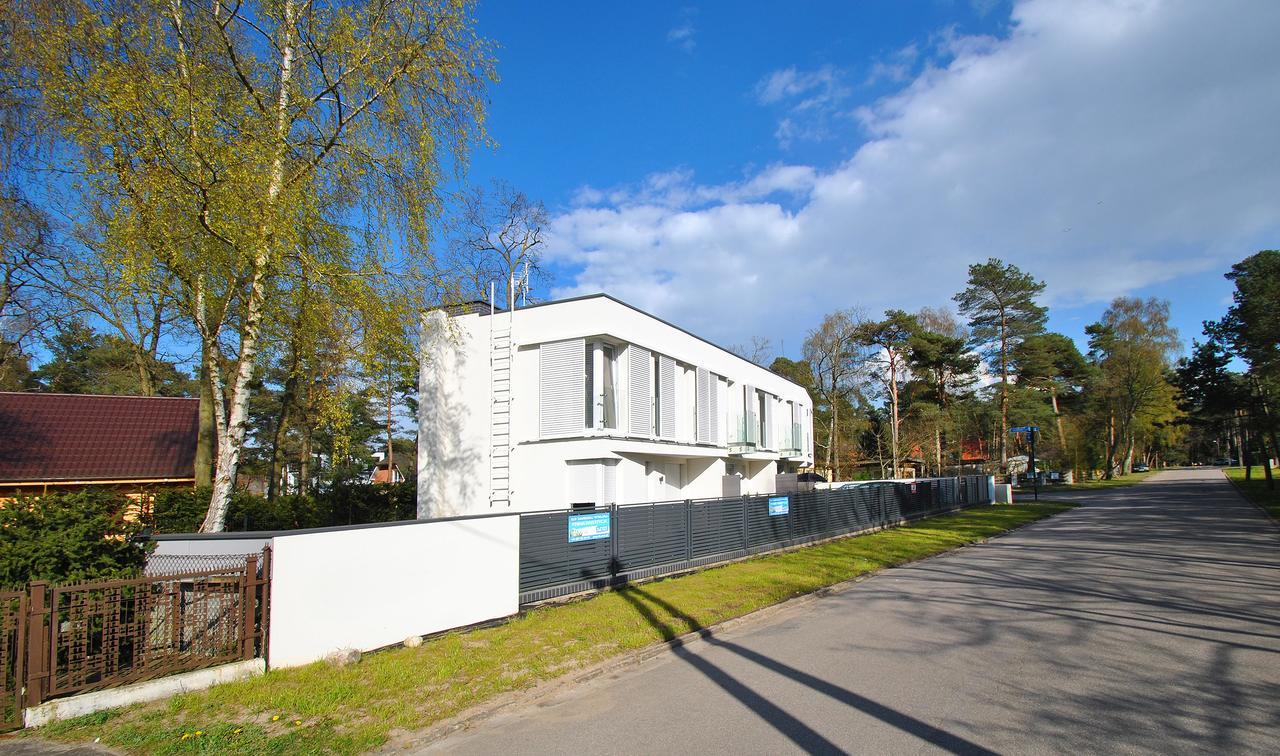 Apartamenty Sun Seasons 24 - Four Seasons Pobierowo Exteriör bild