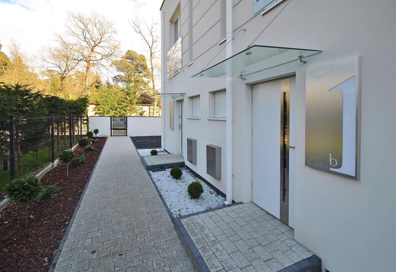 Apartamenty Sun Seasons 24 - Four Seasons Pobierowo Exteriör bild