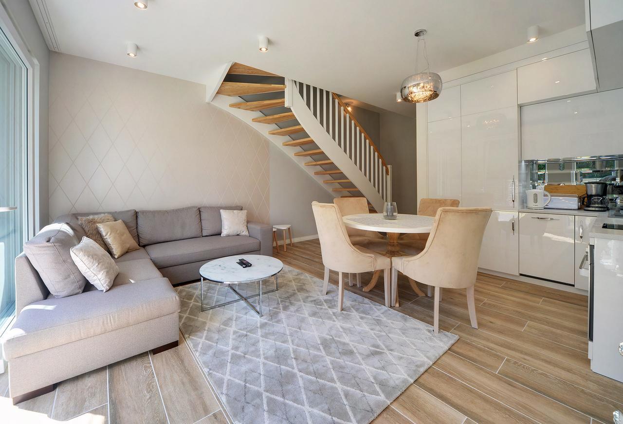 Apartamenty Sun Seasons 24 - Four Seasons Pobierowo Exteriör bild