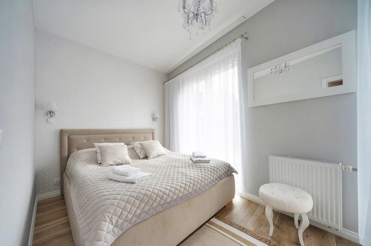 Apartamenty Sun Seasons 24 - Four Seasons Pobierowo Exteriör bild